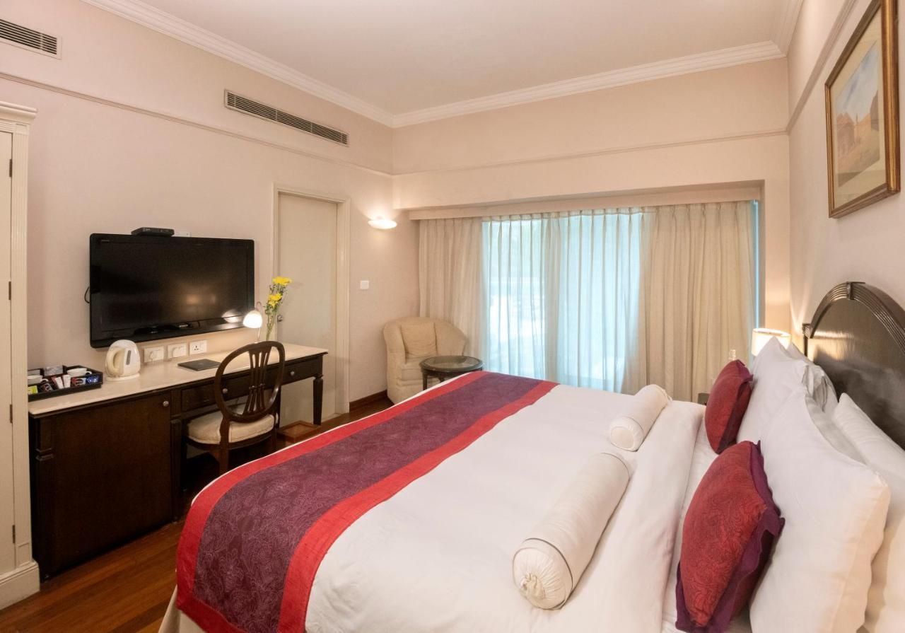 Hotel The Claridges Neu-Delhi Exterior foto A room at the Taj Bengal