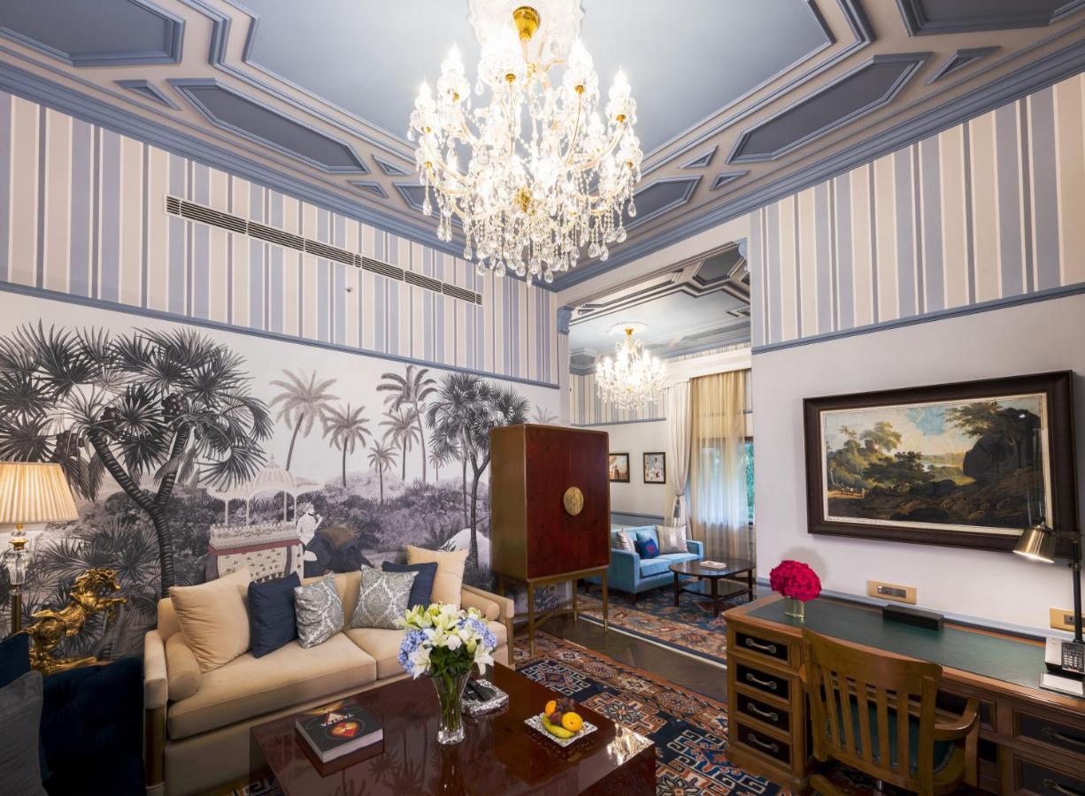 Hotel The Claridges Neu-Delhi Exterior foto A suite at the hotel